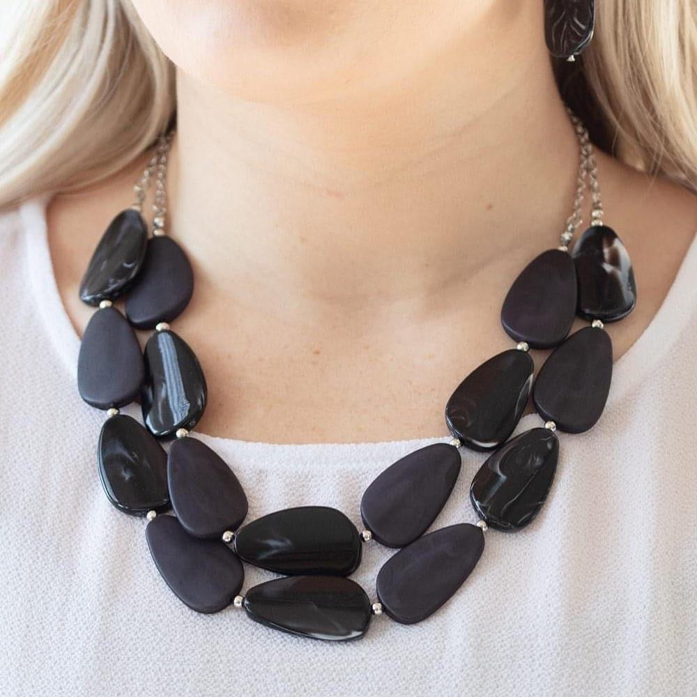 Paparazzi - Colorfully Calming - Black Necklace