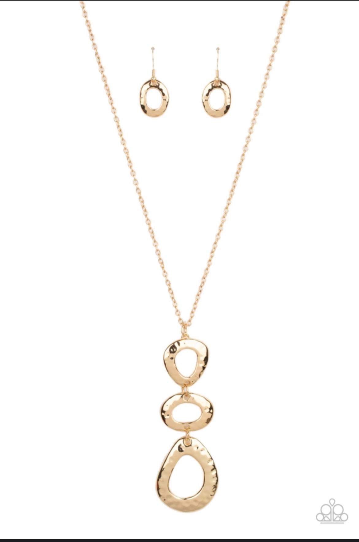 Paparazzi - Gallery Artisan Gold Necklace