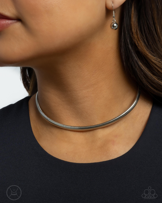 Paparazzi - Captivating Choker - Silver Choker