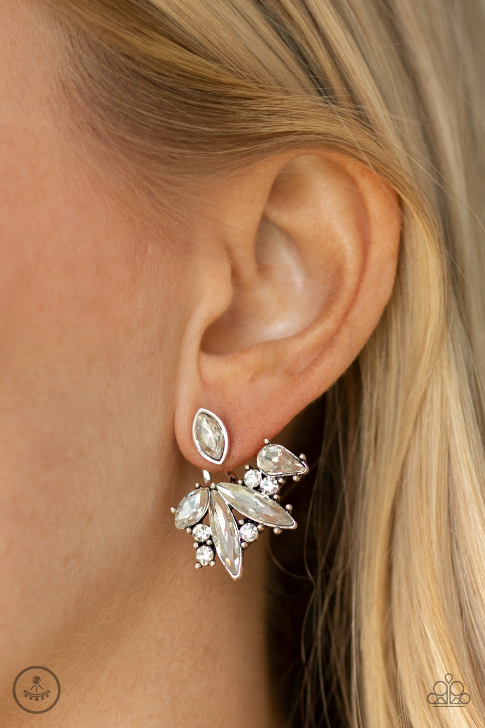 Paparazzi- Deco Dynamite - White Earrings