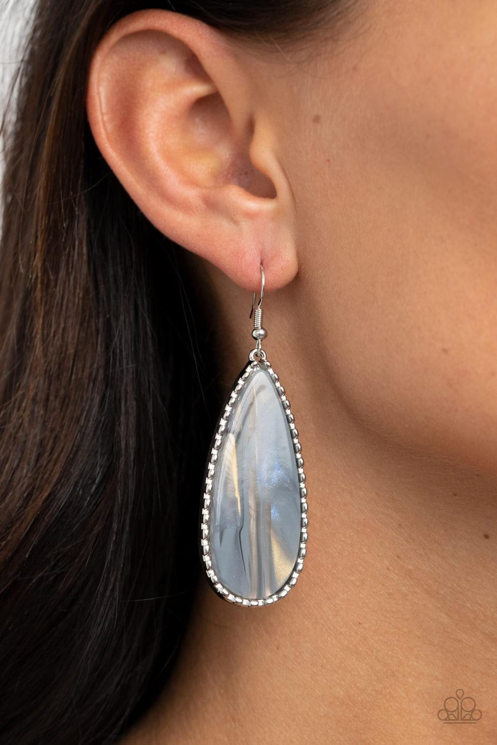 Paparazzi - Ethereal Eloquence - Silver Earrings