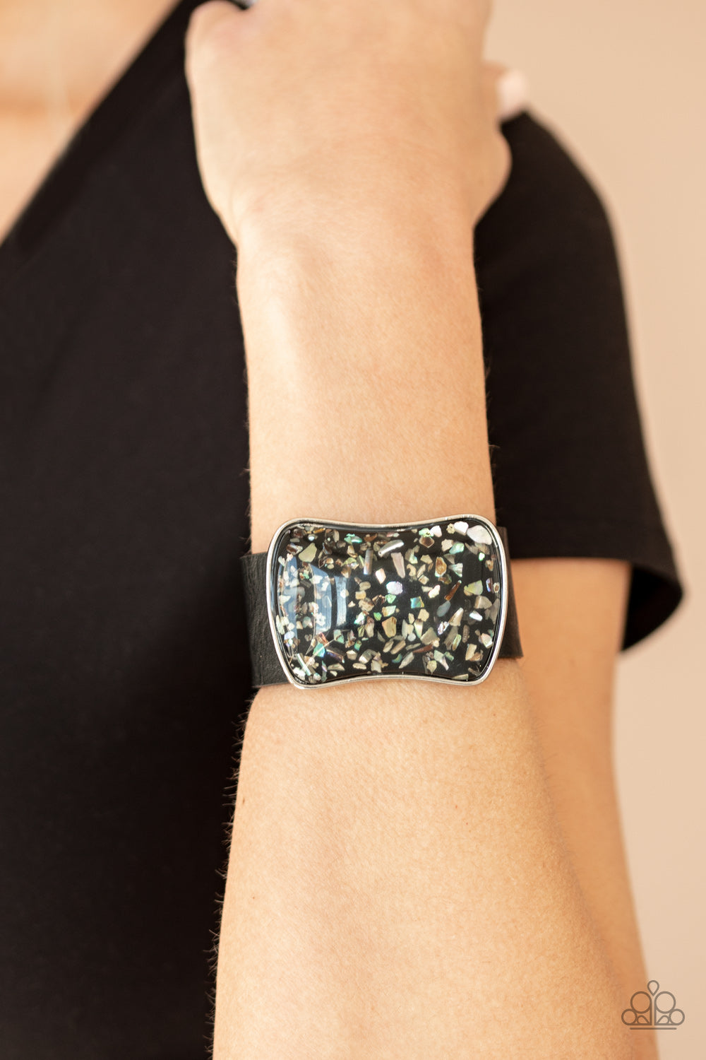 Paparazzi- Twinkle Twinkle Little ROCK STAR - Black Urban Bracelet