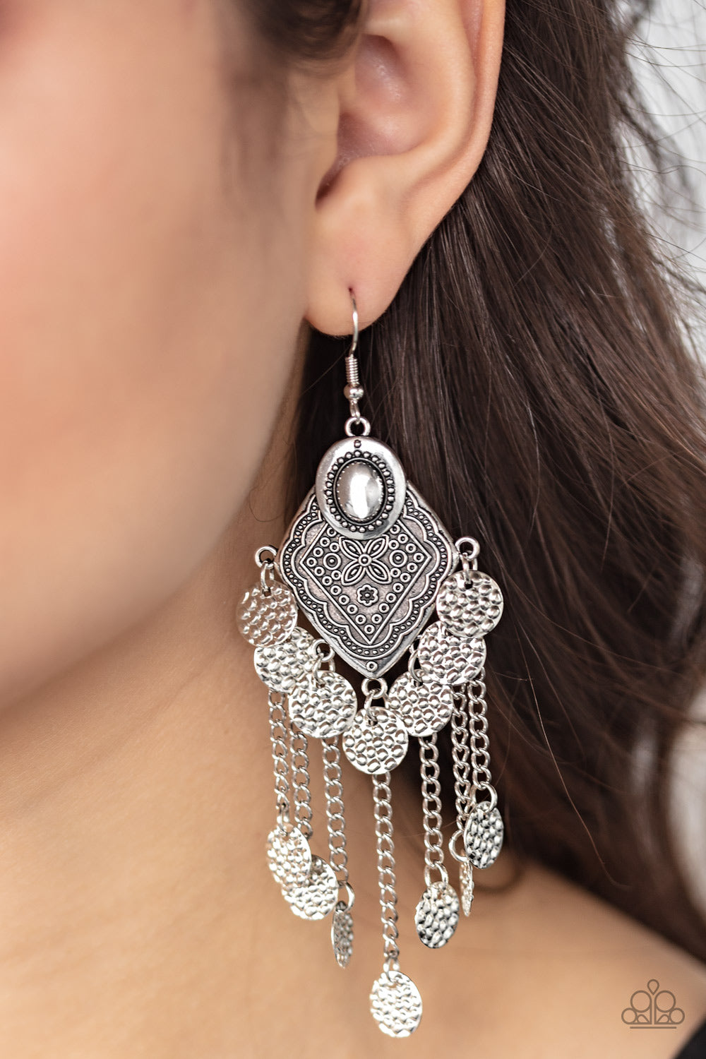 Paparazzi - Garden Explorer - Silver Earrings