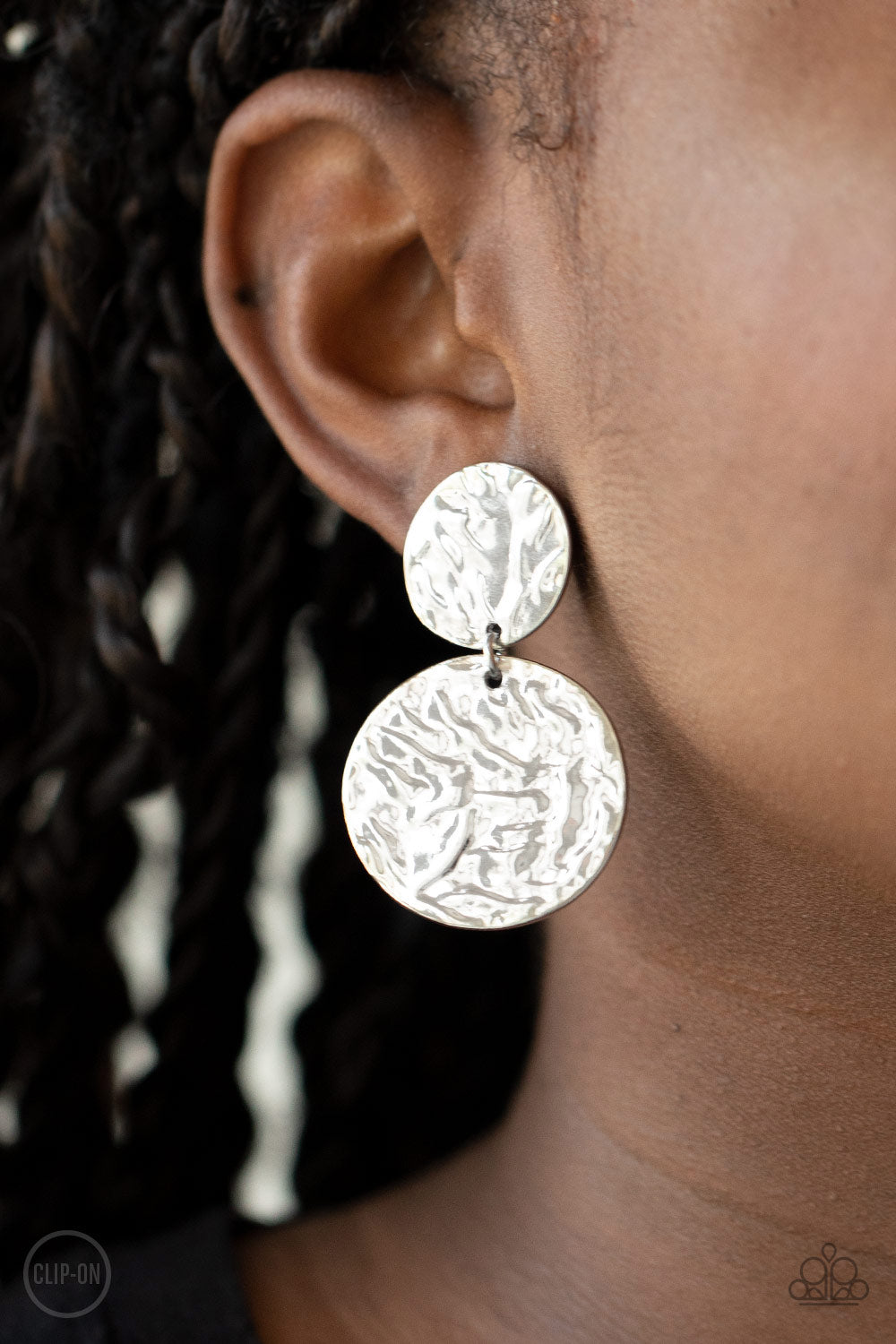 Paparazzi - Relic Ripple - Silver Earrings