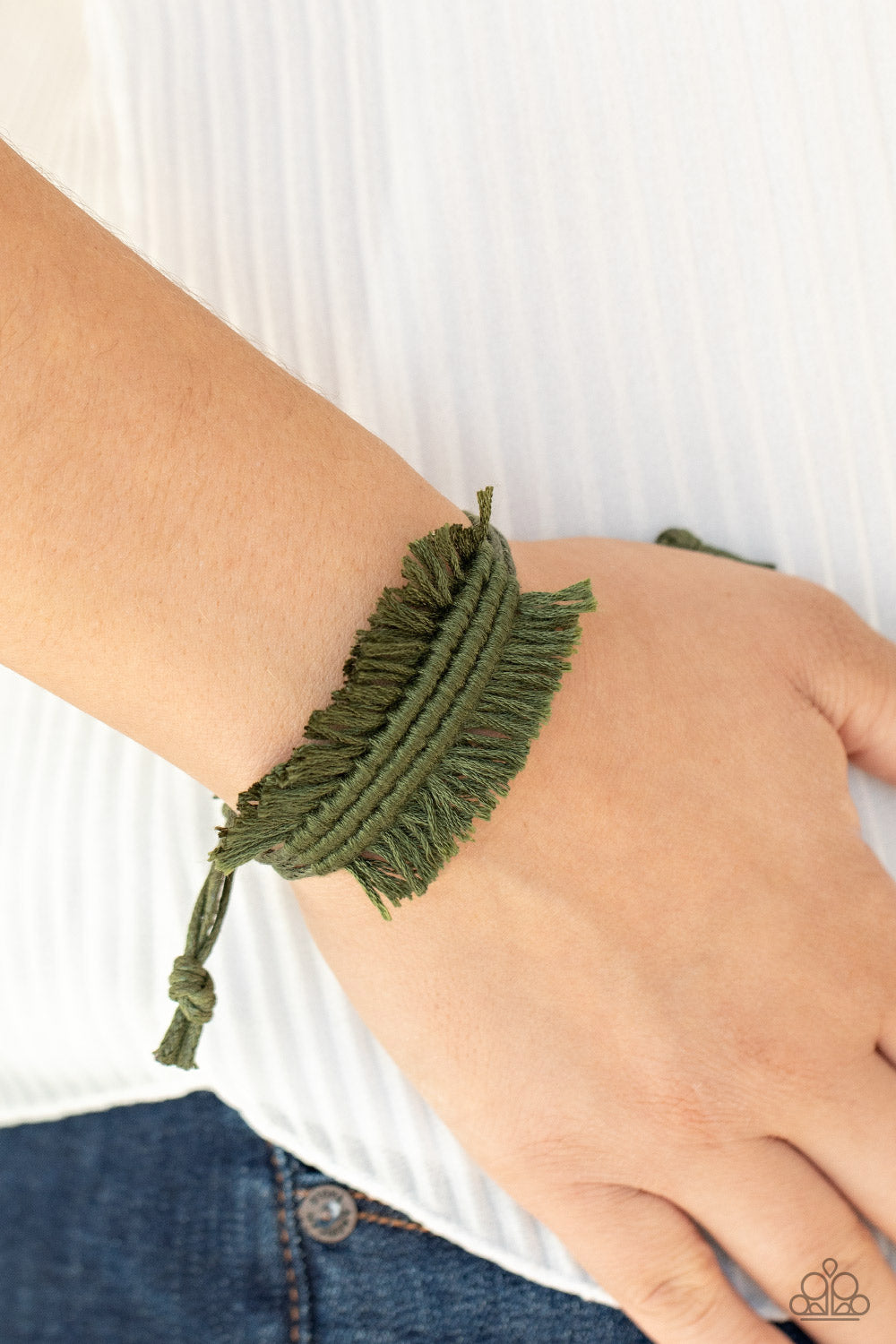Paparazzi - Make Yourself at HOMESPUN - Green Bracelet