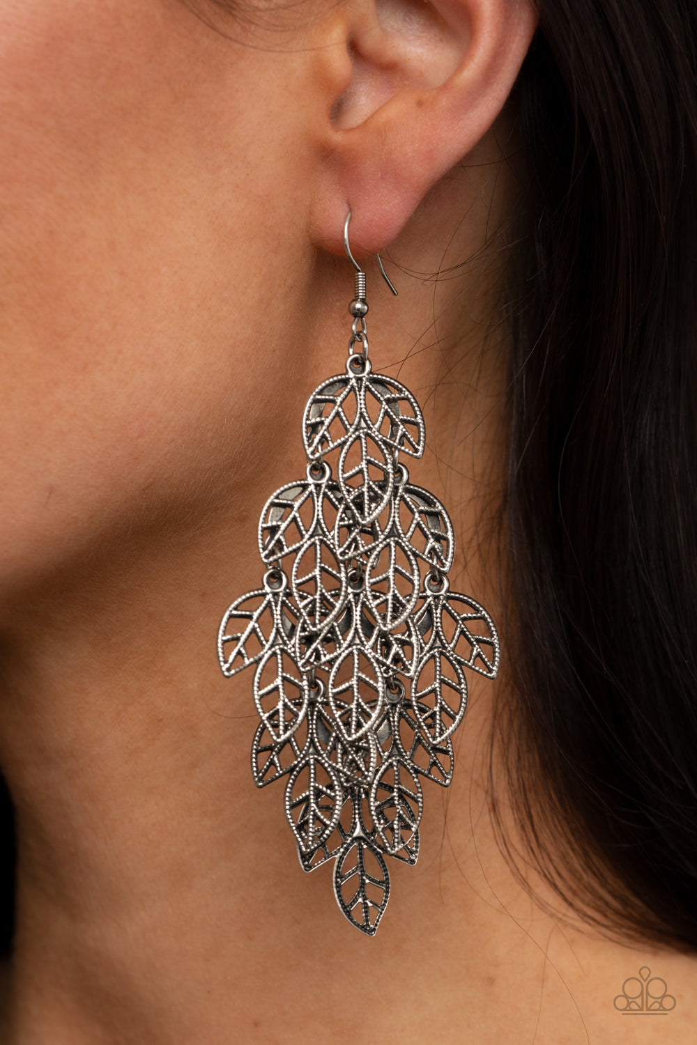 Paparazzi- The Shakedown - Silver Earrings