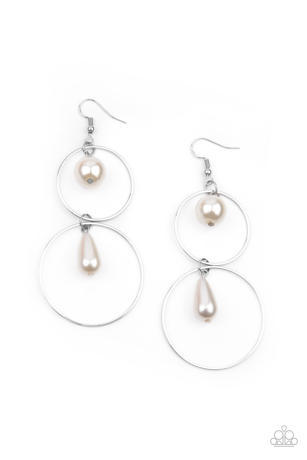 Paparazzi- Cultured in Couture - White Earrings