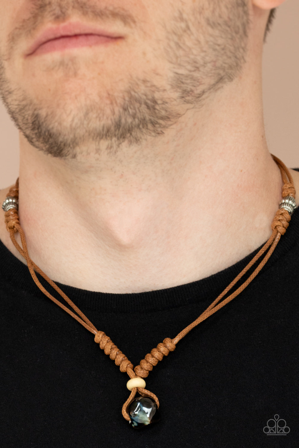 Paparazzi - Might and MAINLAND - Brown Necklace