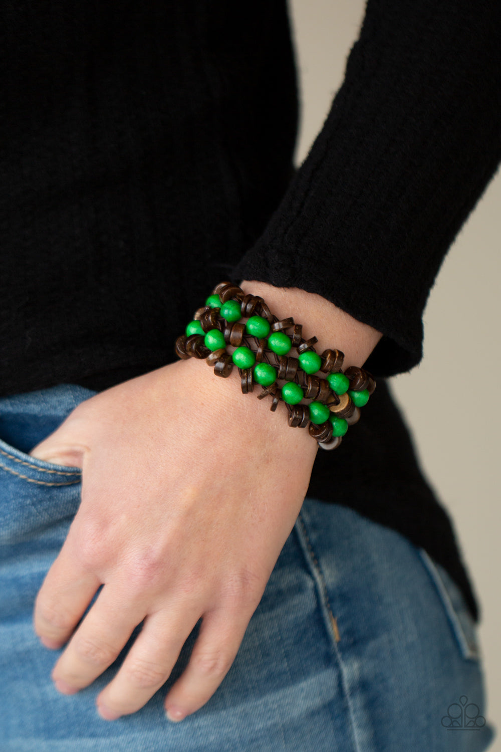 Paparazzi- Tahiti Tourist - Green Bracelet