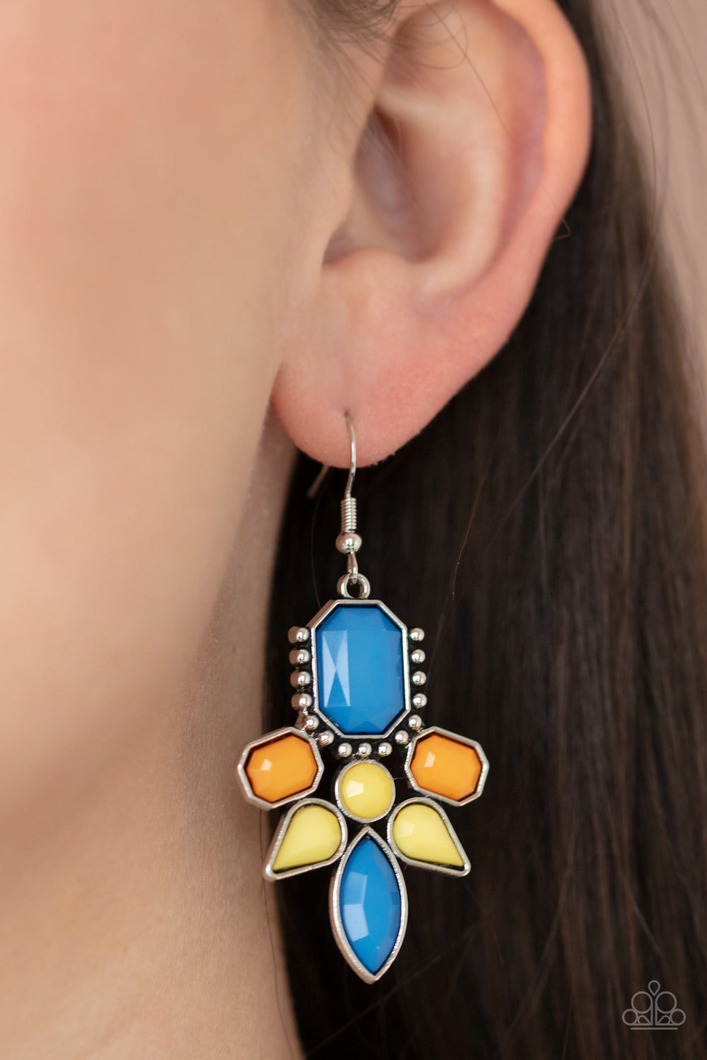 Paparazzi - Vacay Vixen - Multi Earrings