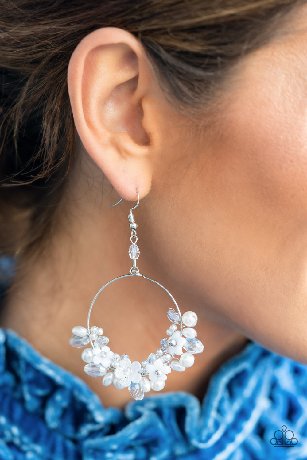 Paparazzi - Floating Gardens - White Earrings