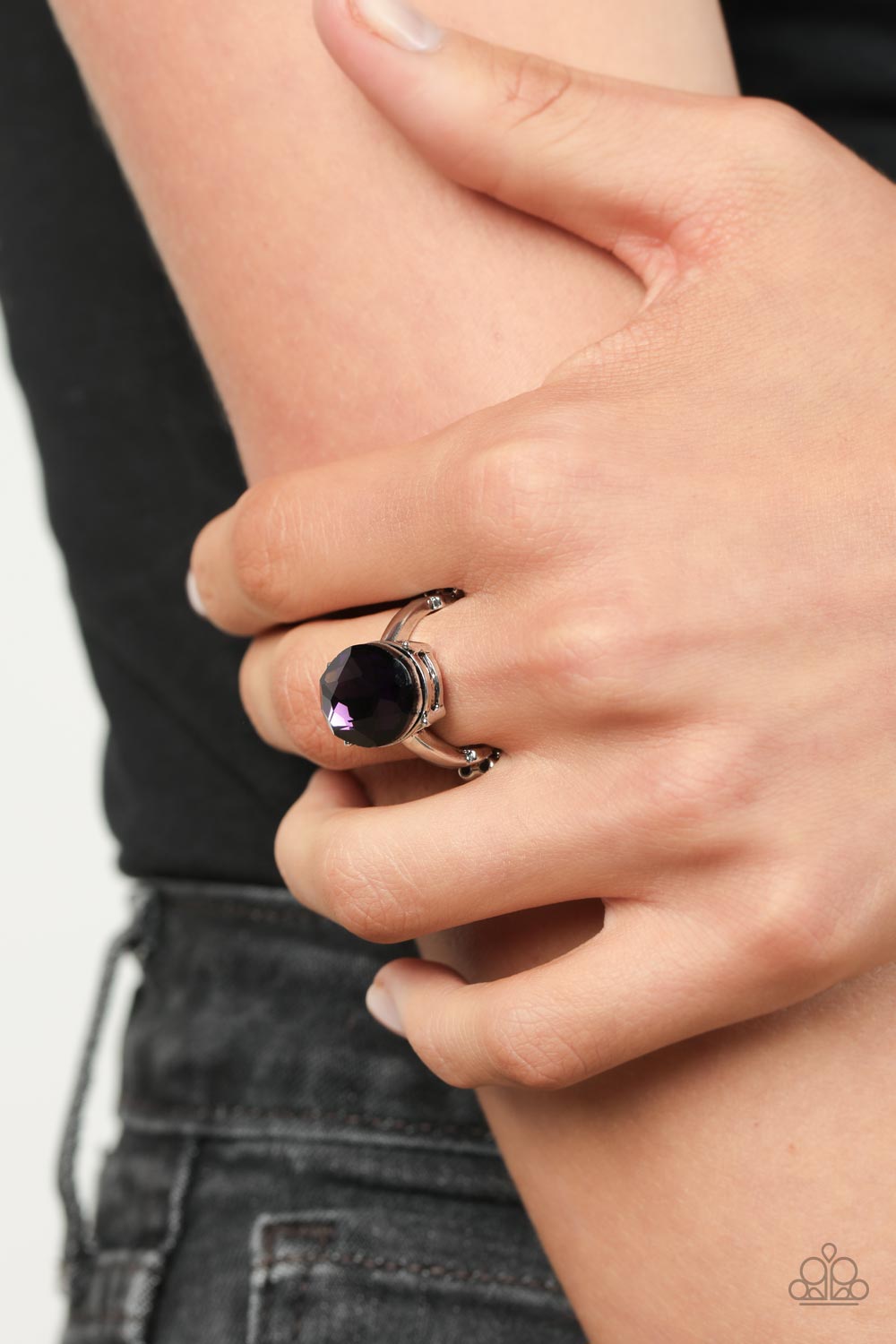Paparazzi - Updated Dazzle - Purple Ring