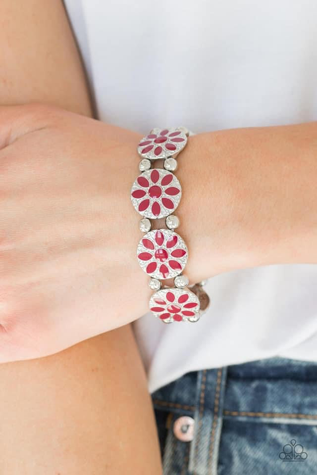 Paparazzi - Dancing Dahlias - Red Bracelet