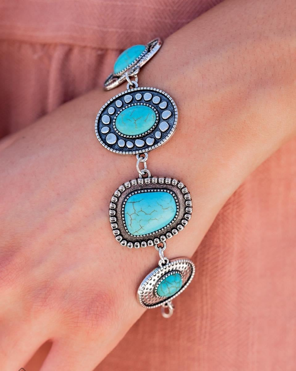 Paparazzi - Simply Santa Fe - Complete Trend Blend Fashion Fix Set