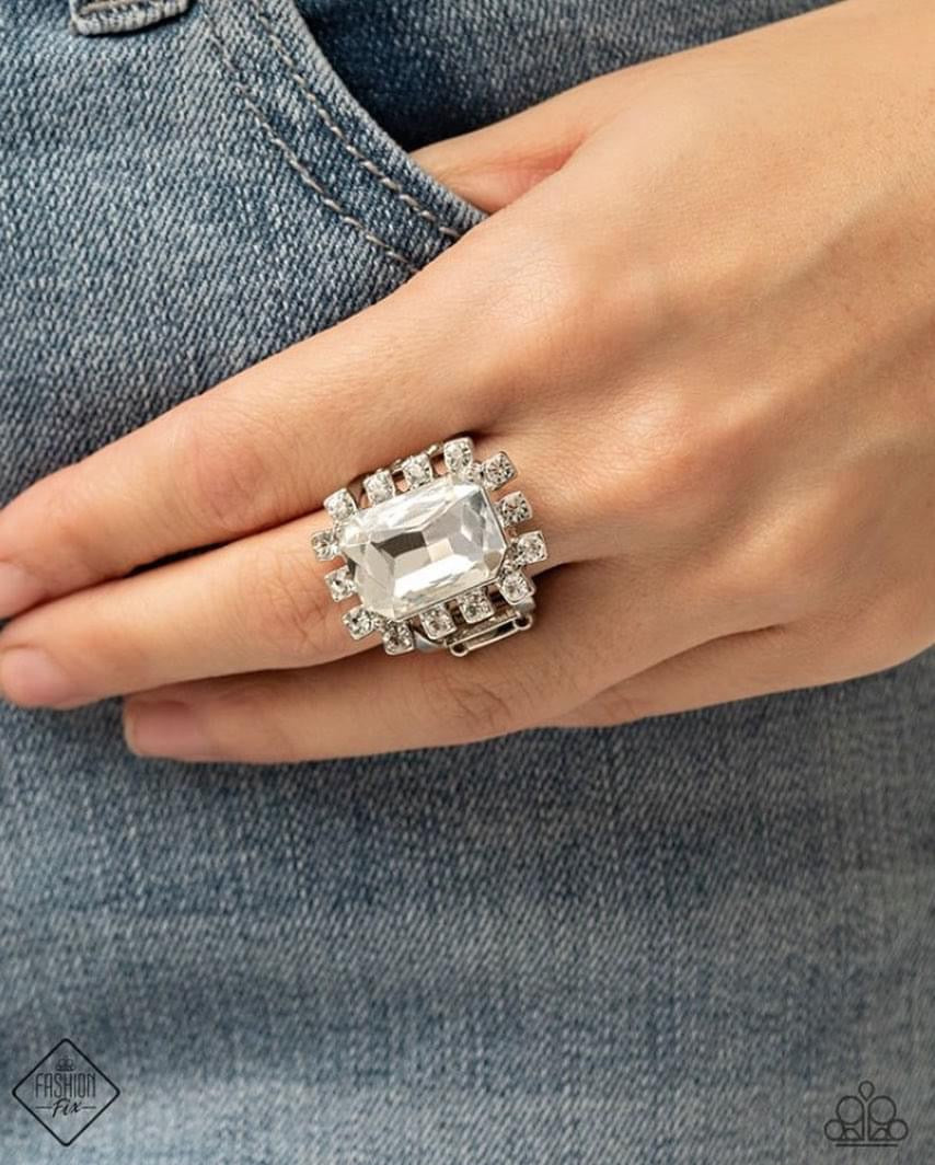 Paparazzi- Galactic Glamour - White Ring