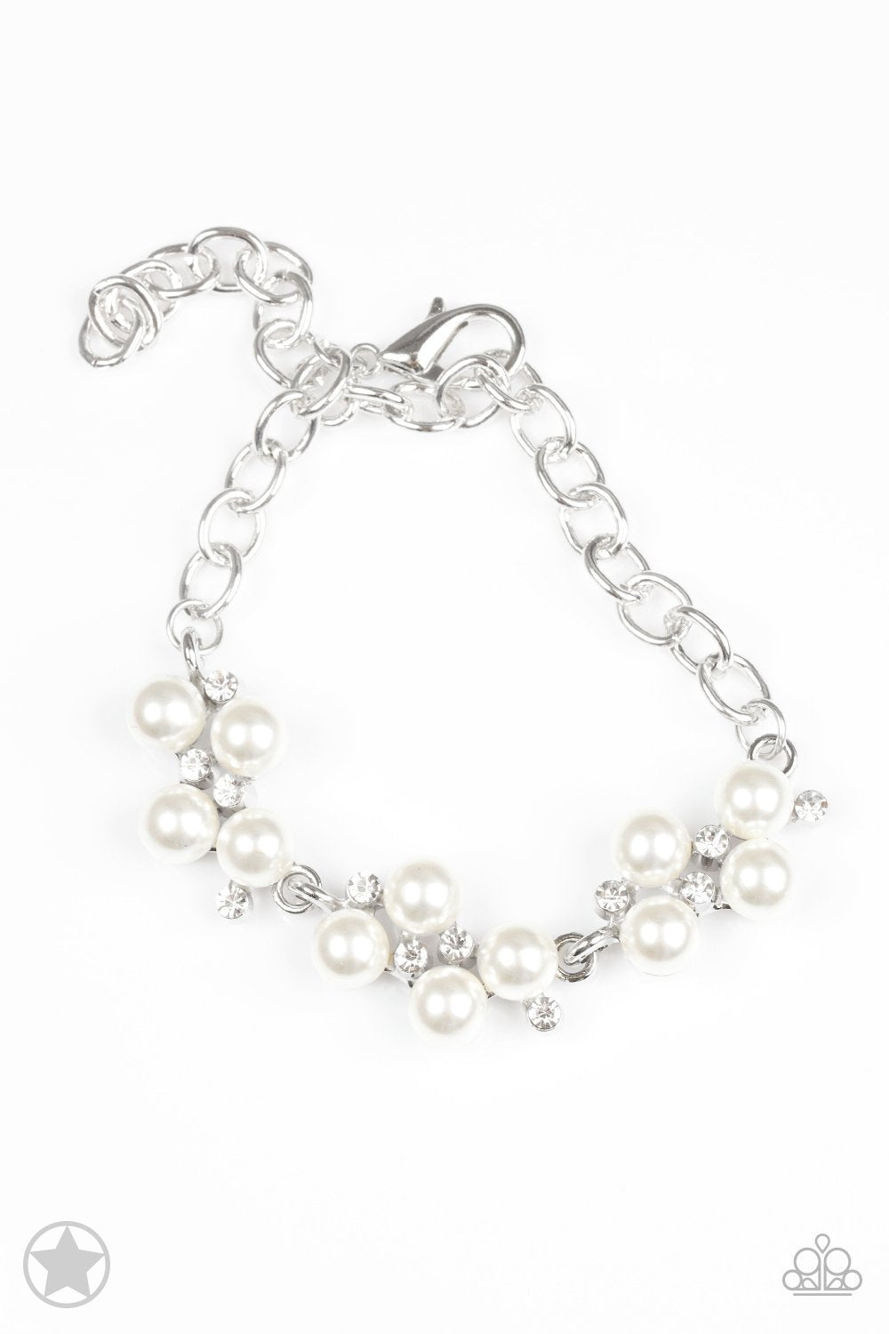 Paparazzi - I Do White Bracelet