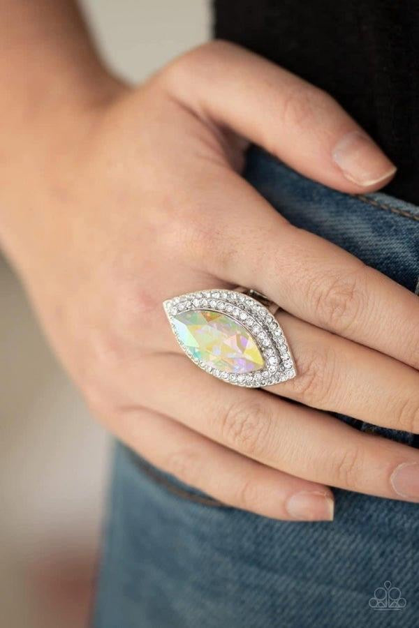 Paparazzi - Jaw-Dropping Dazzle - Multi Ring