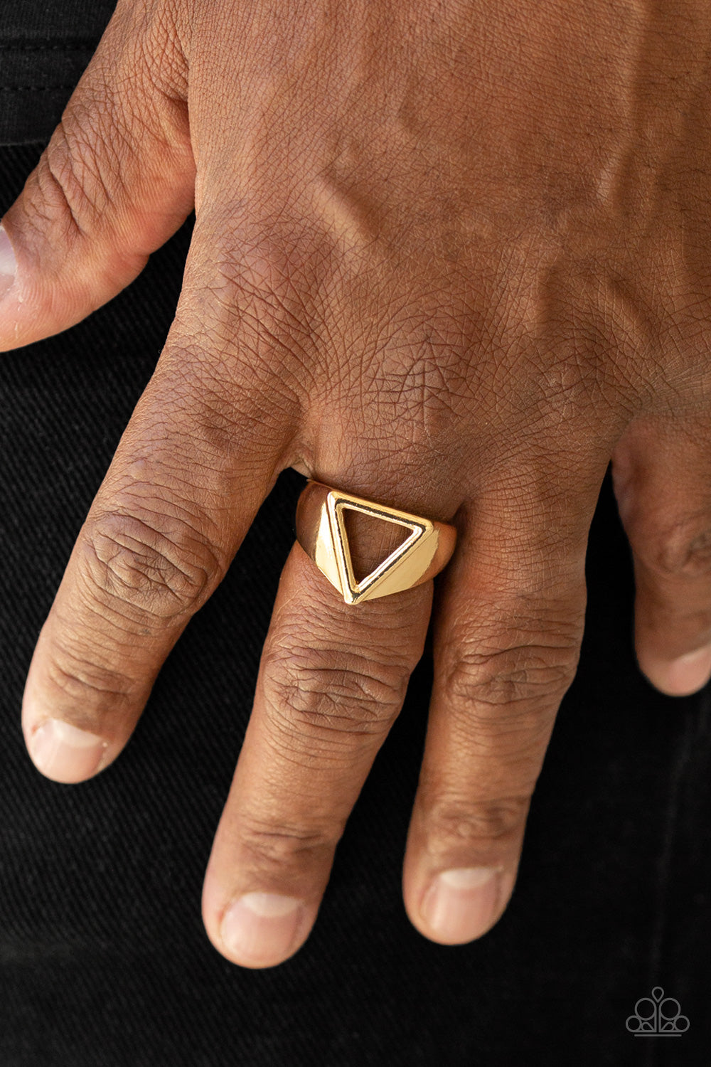 Paparazzi - Trident Gold Ring