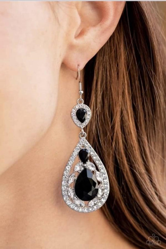Paparazzi - Posh Pageantry - Black Earrings