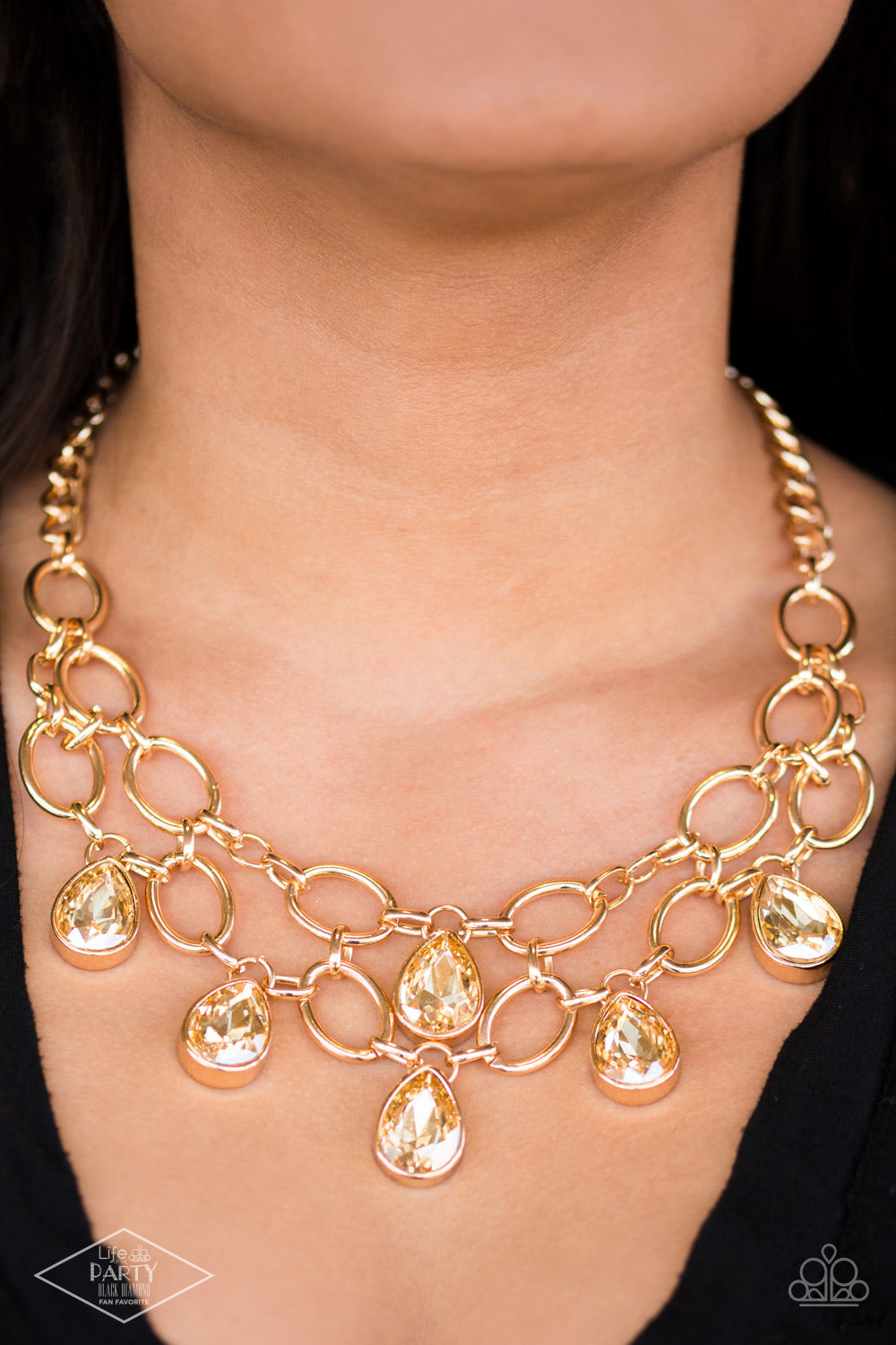 Paparazzi - Show-Stopping Shimmer - Gold Necklace