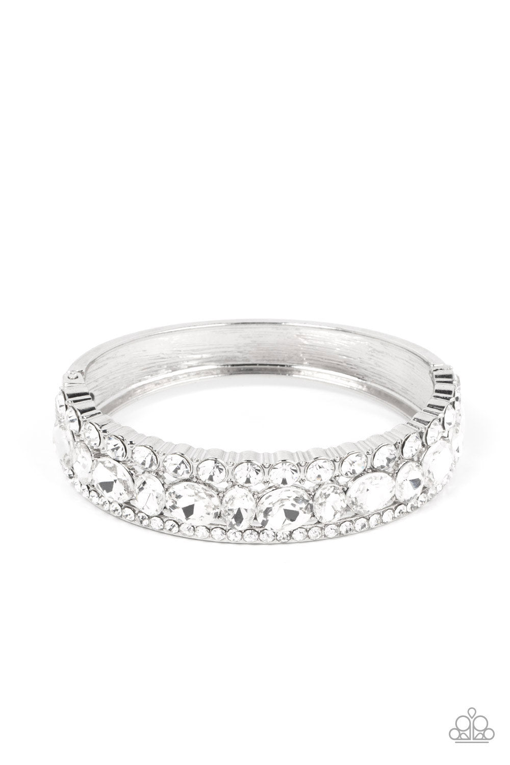 Paparazzi - Mega Megawatt - White Bracelet