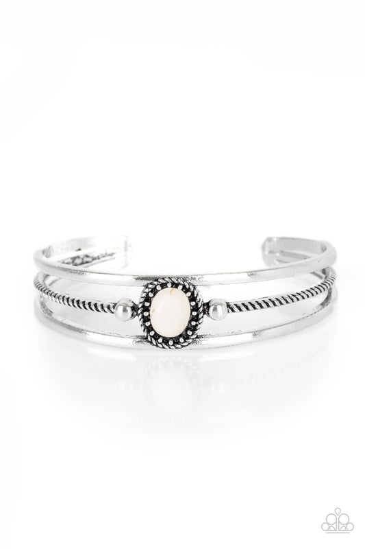 Paparazzi - Borderline Borderland - White Bracelet