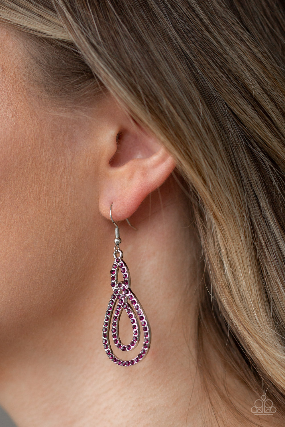 Paparazzi - Sassy Sophistication - Purple Earrings
