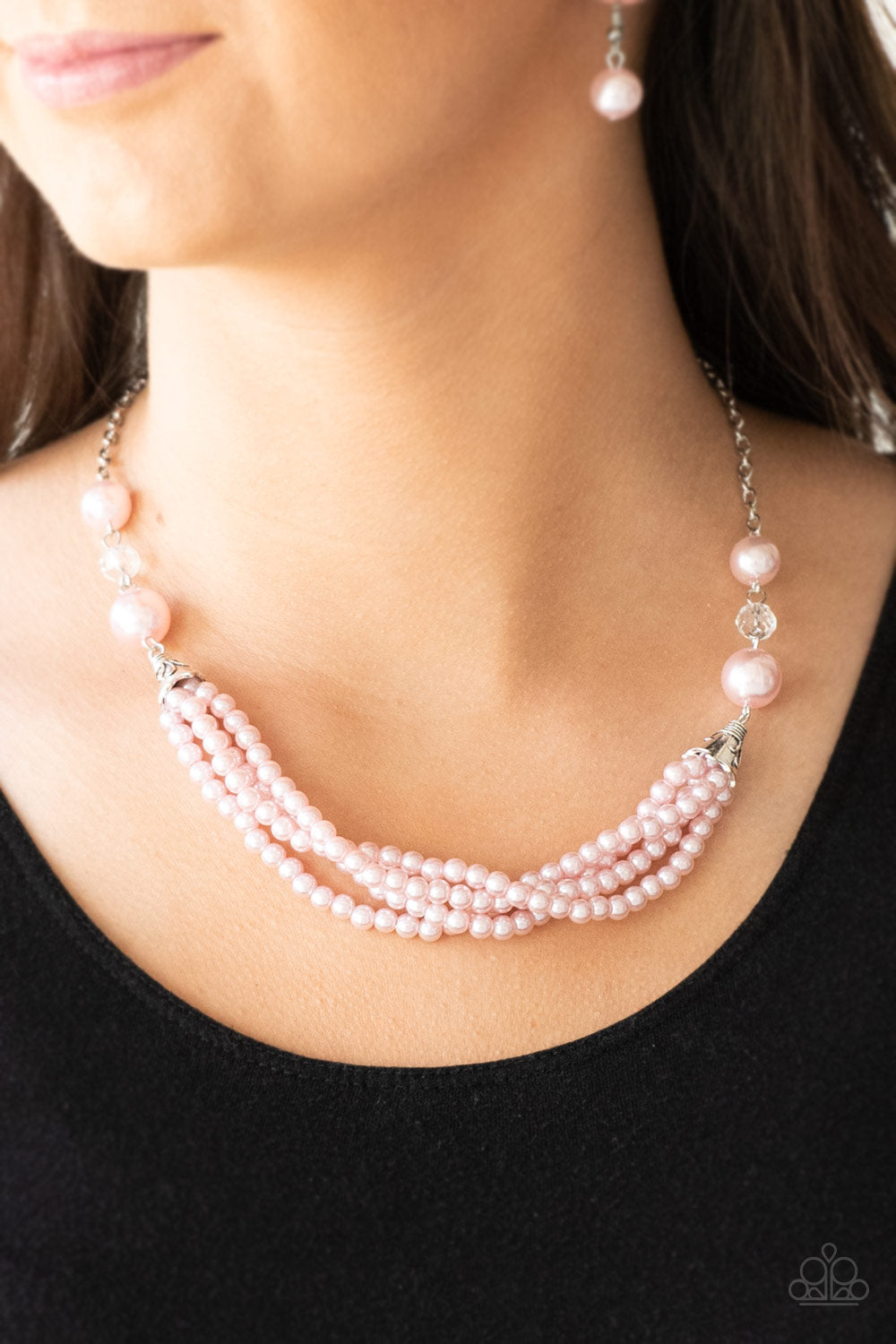 Paparazzi- One-WOMAN Show - Pink Necklace