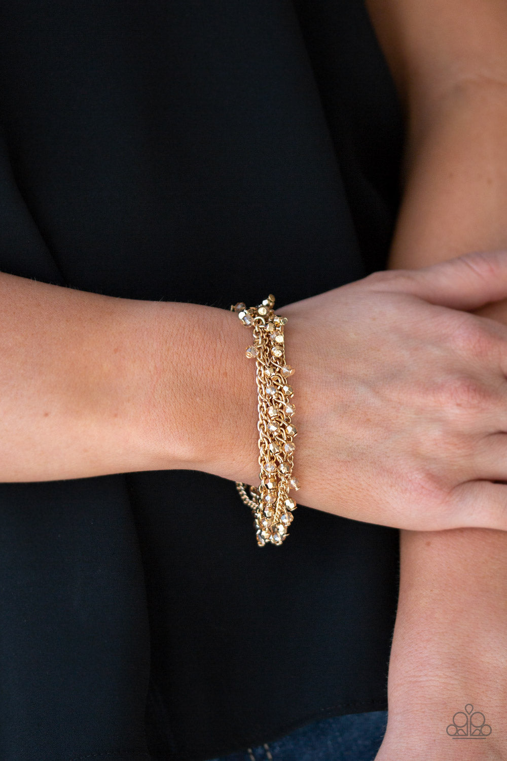 Paparazzi - Cash Confidence - Gold Bracelet