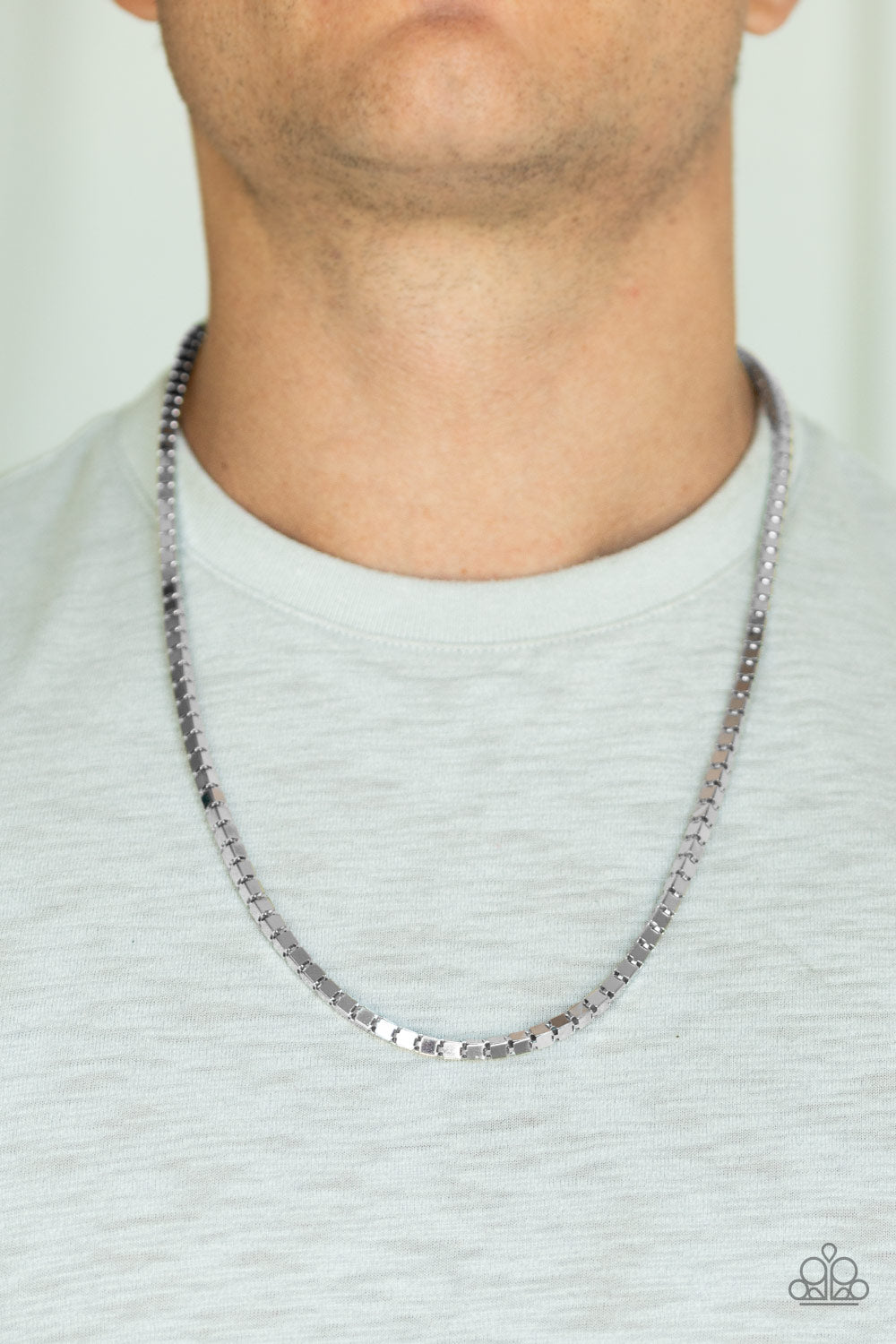 Paparazzi - Boxed In Silver Necklace