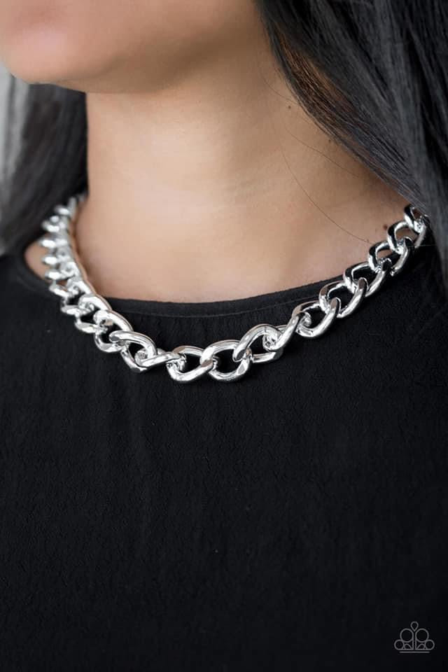 Paparazzi - Heavyweight Champion Silver Necklace