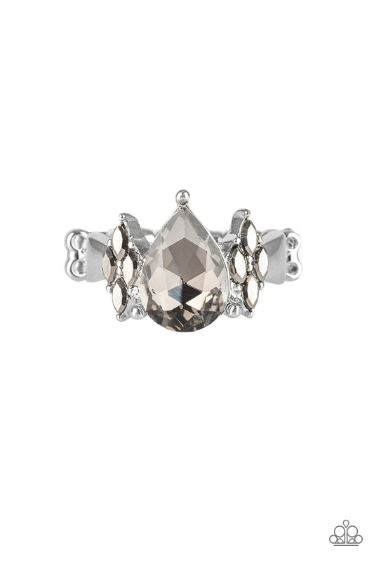Paparazzi - Yas Queen - Silver Ring