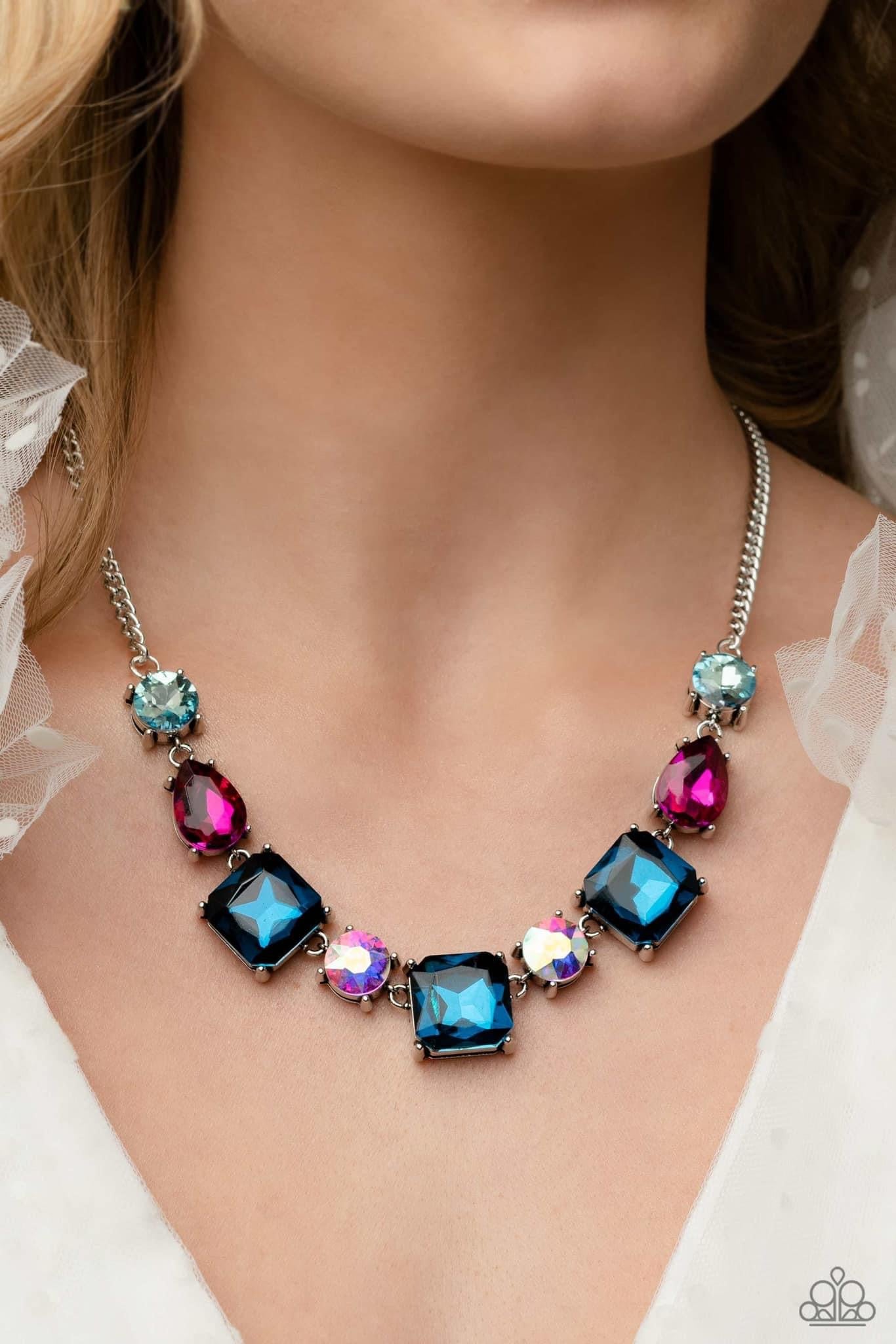 Paparazzi - Elevated Edge Multi Necklace