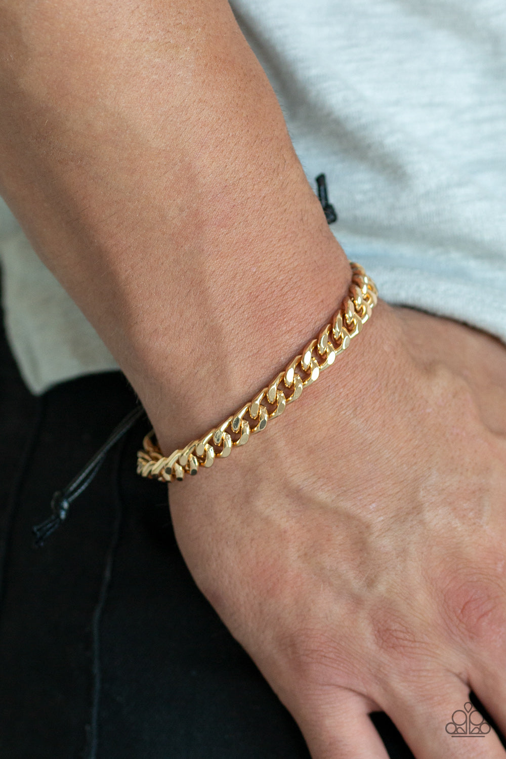 Paparazzi - Throwdown - Gold Urban Bracelet
