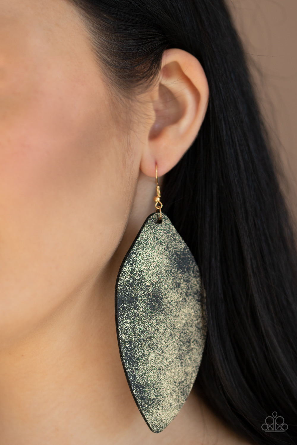 Paparazzi - Serenely Smattered - Gold Earrings