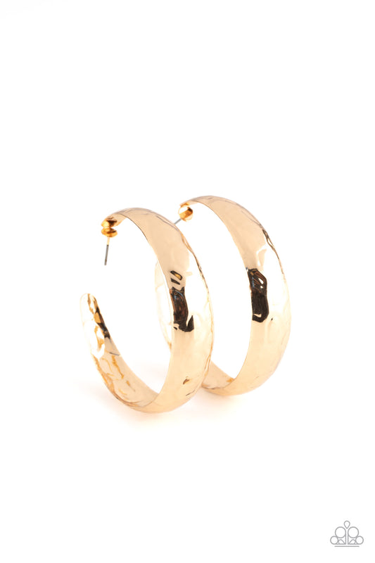 Paparazzi - Hey, HAUTE-Shot - Gold Earrings