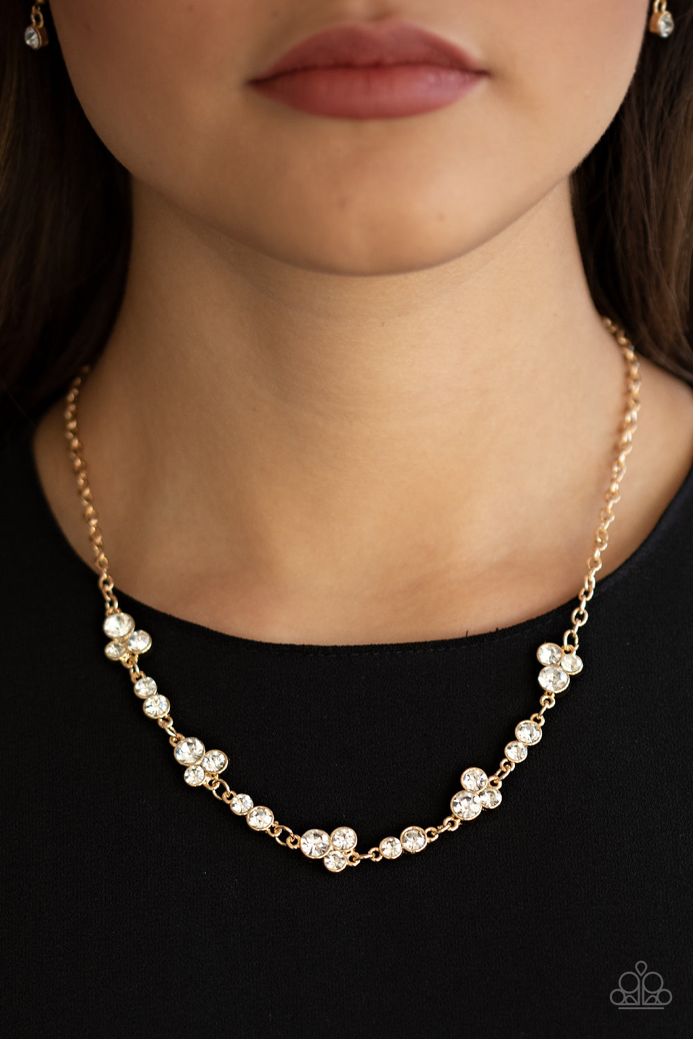 Paparazzi- Gorgeously Glistening - Gold Necklace