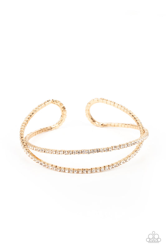 Paparazzi - Plus One Status - Gold Bracelet