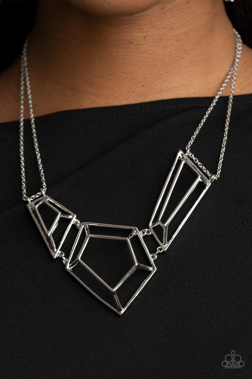 Paparazzi - 3-D Drama - Silver Necklace