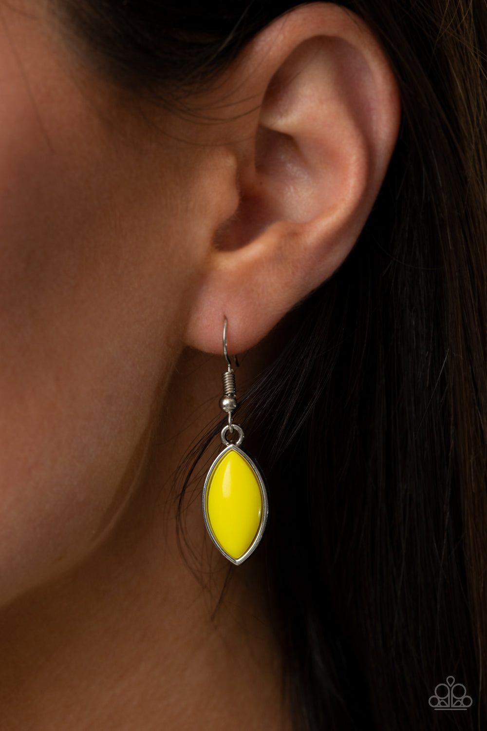 Paparazzi - Viva La Vacation - Yellow Necklace