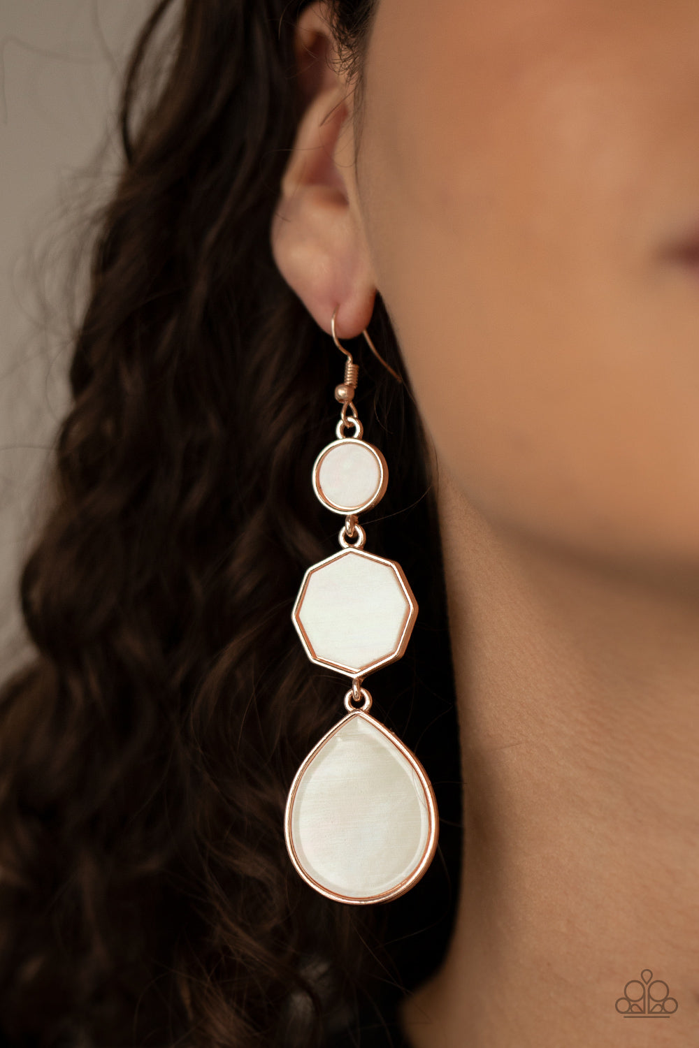 Paparazzi- Progressively Posh - Rose Gold Earrings