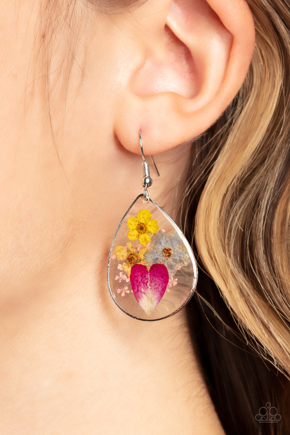 Paparazzi - Prim and PRAIRIE - Multi Earrings