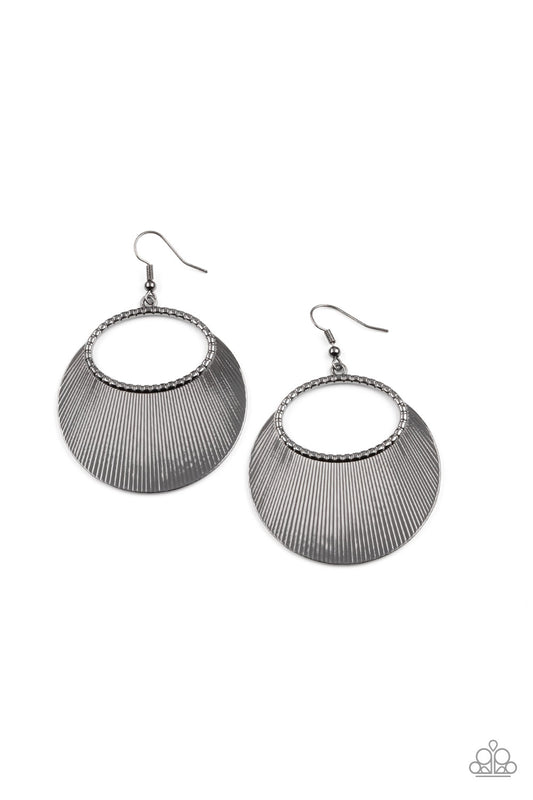Paparazzi - Fan Girl Glam - Black Earrings