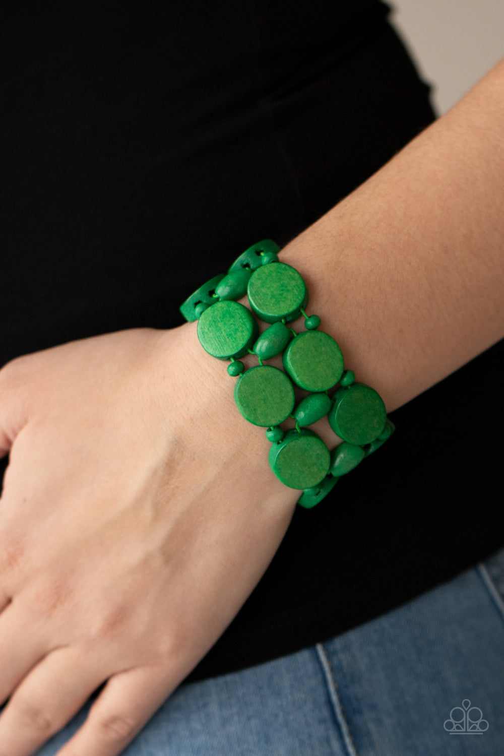 Paparazzi - Beach Bravado - Green Bracelet