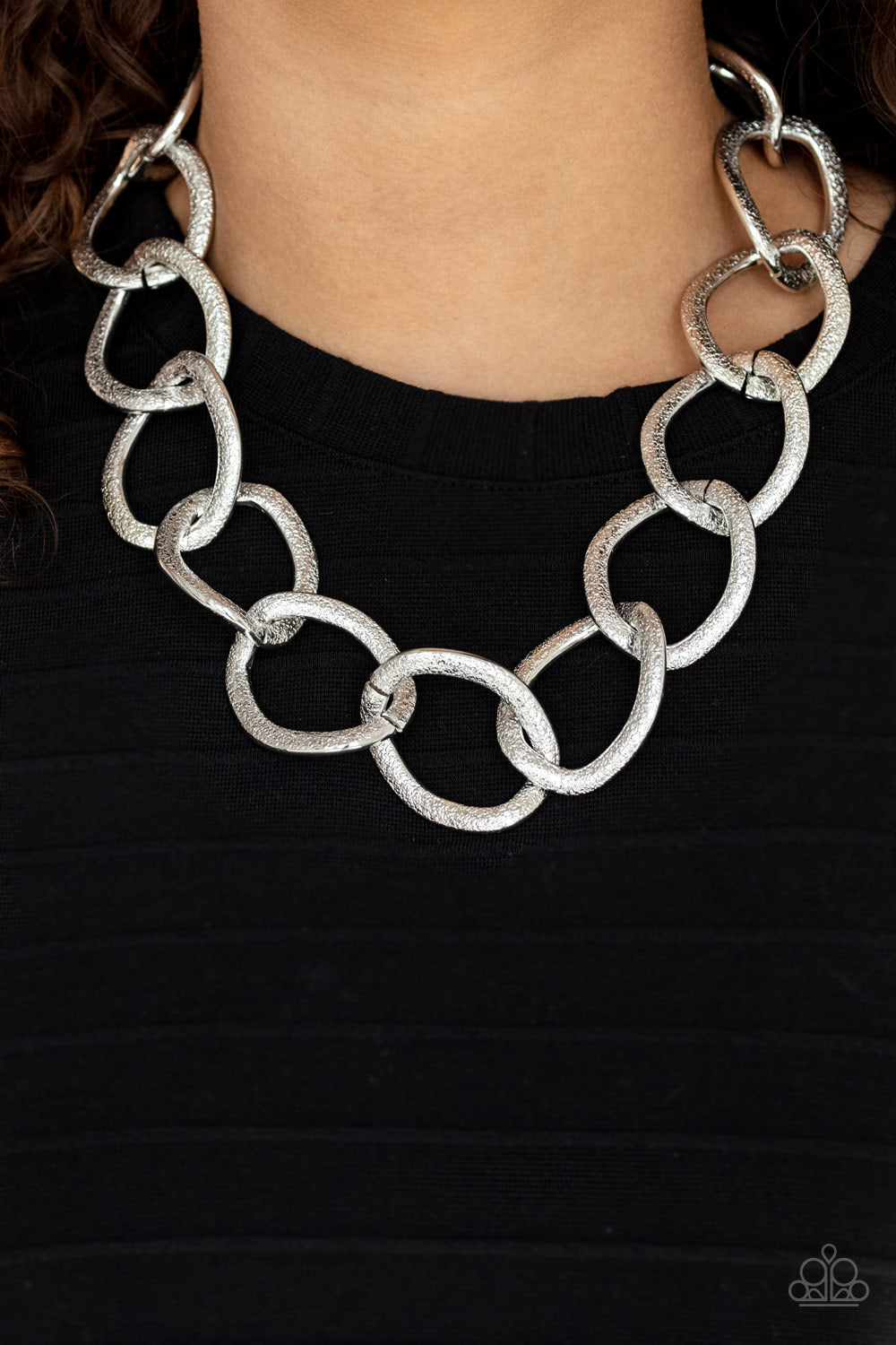 Paparazzi - Industrial Intimidation - Silver Necklace