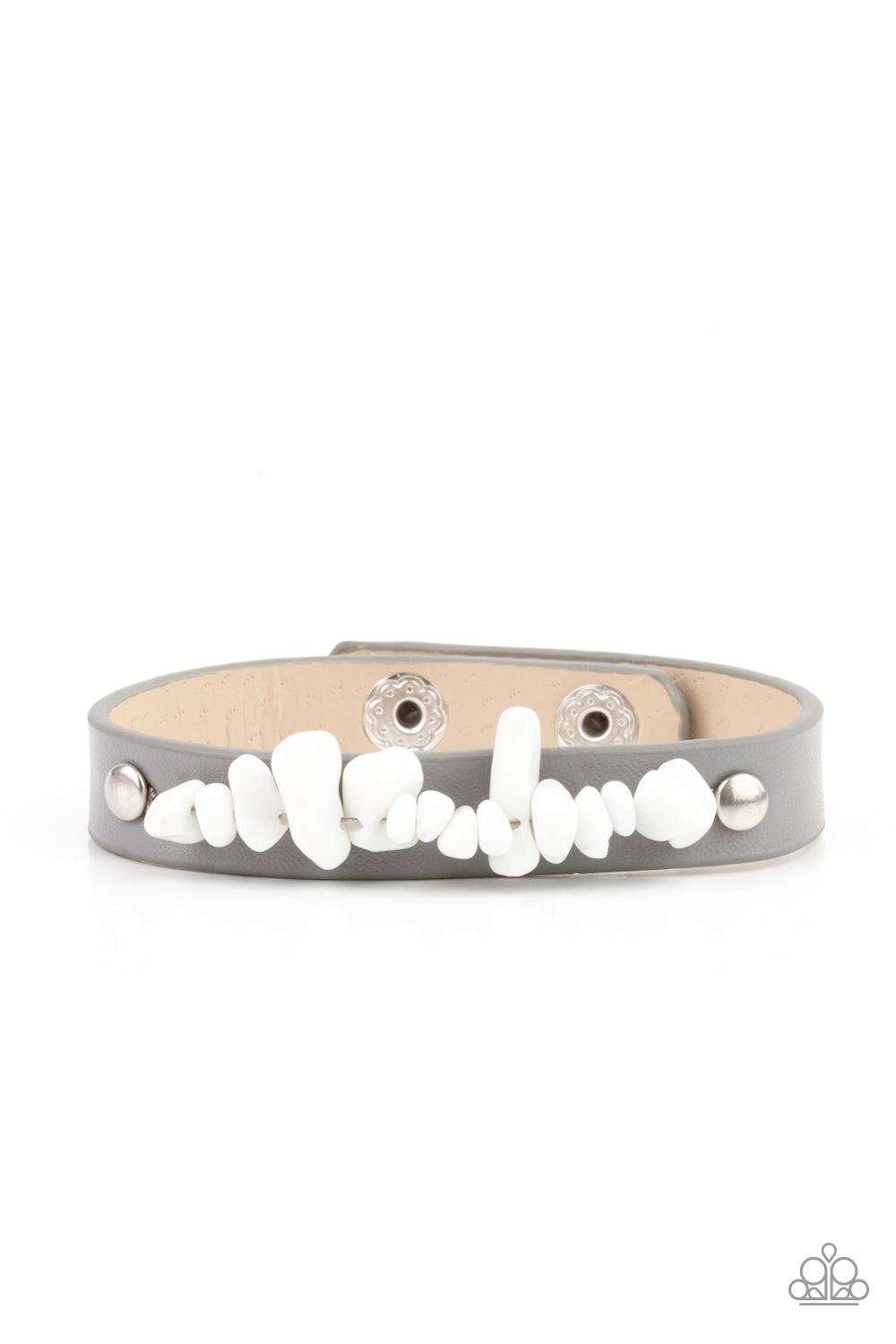 Paparazzi - Pebble Paradise - Silver Bracelet