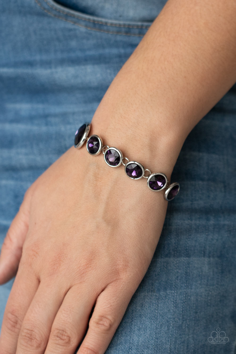 Paparazzi - Lustrous Luminosity - Purple Bracelet