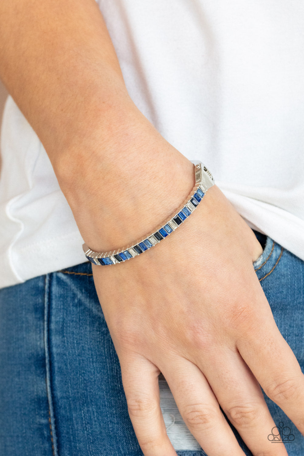 Paparazzi - Toast to Twinkle - Blue Bracelet