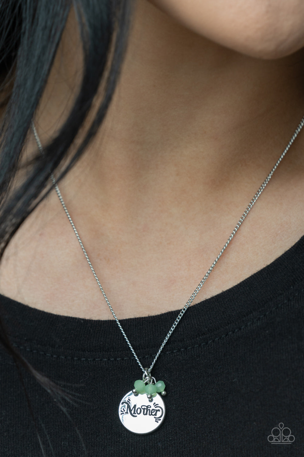 Paparazzi - Warm My Heart - Green Necklace