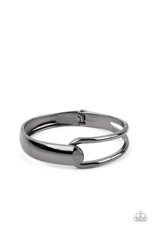 Paparazzi - Couture-Clutcher - Black Bracelet